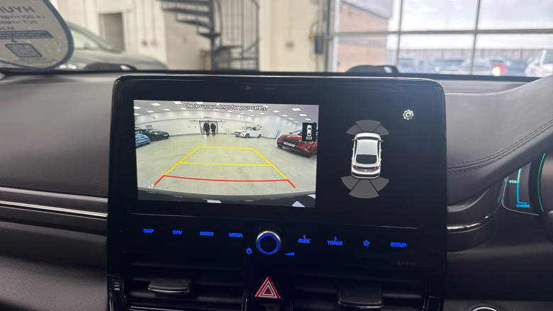 Hyundai IONIQ 1.6 GDi Hybrid Premium SE 5dr DCT Hybrid Hatchback